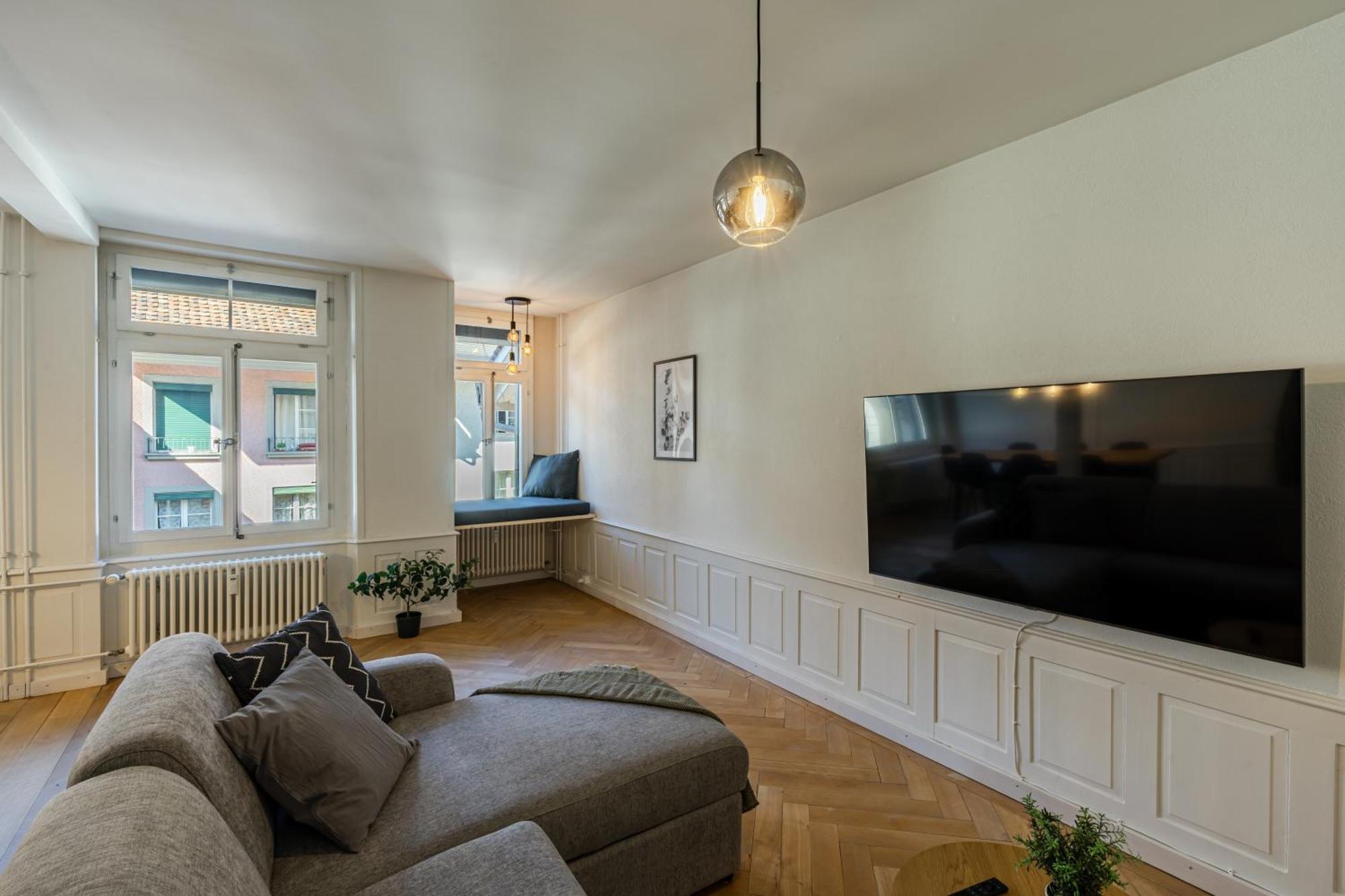 Historische Wohnung Im Herzen Der Thuner Altstadt 外观 照片